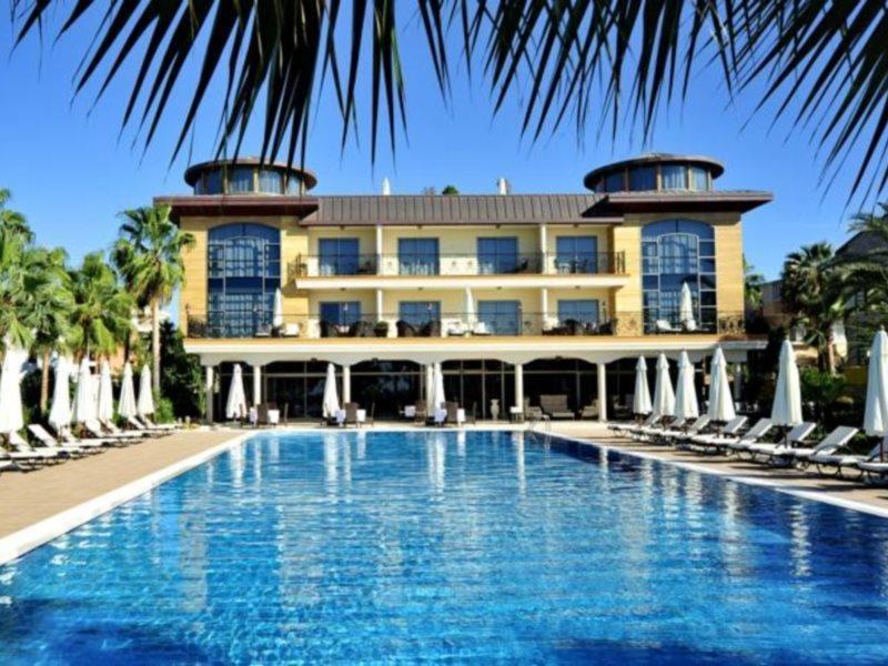Villa Augusto Boutique Hotel & Spa โคนัคคลึ ภายนอก รูปภาพ