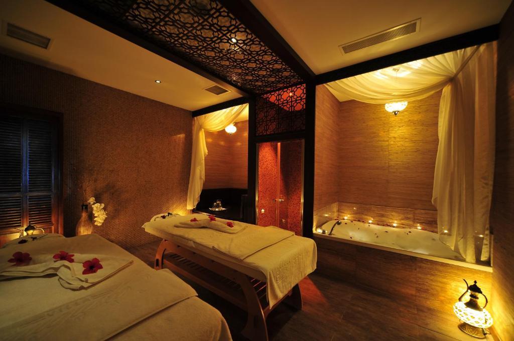 Villa Augusto Boutique Hotel & Spa โคนัคคลึ ภายนอก รูปภาพ